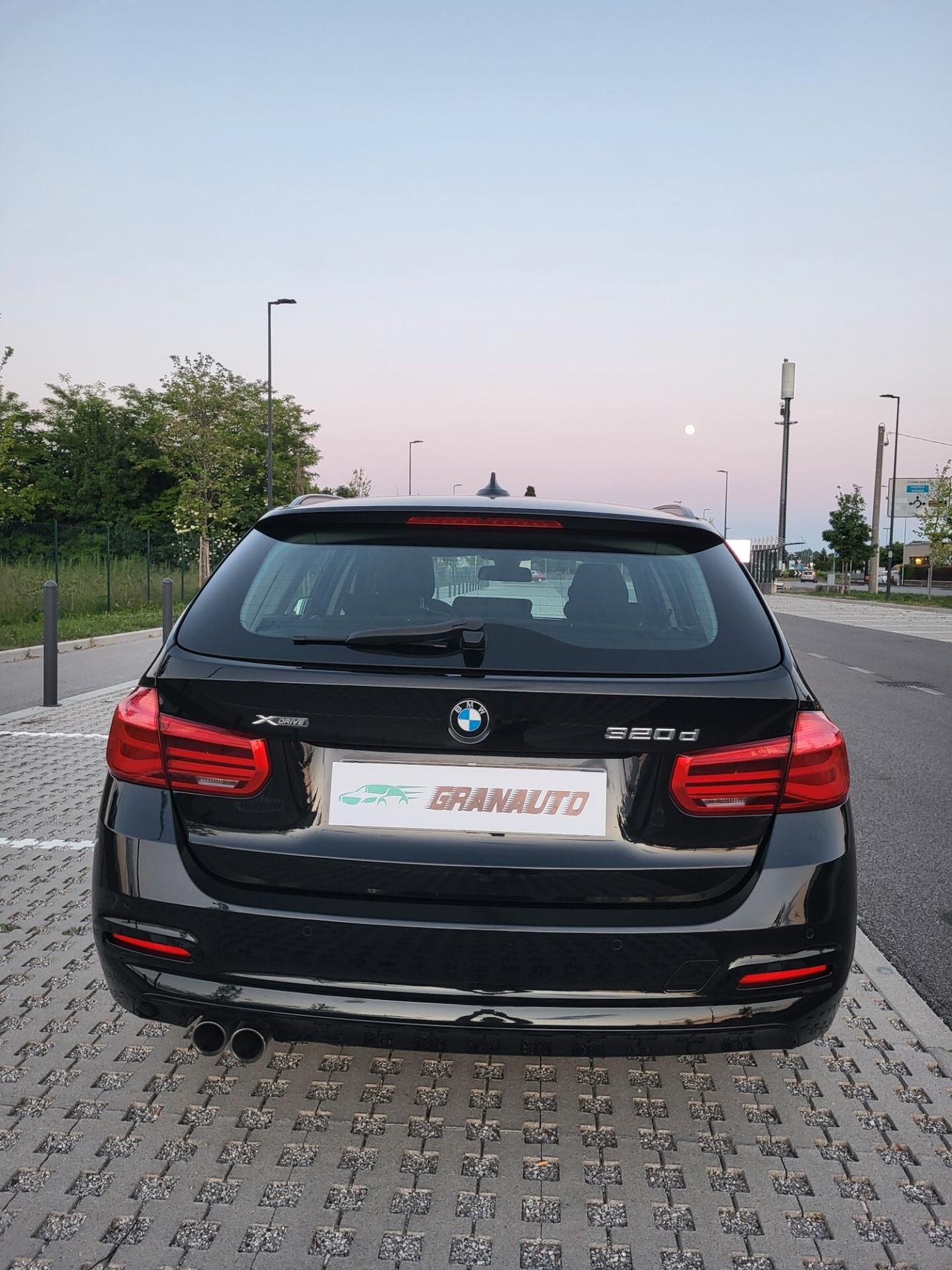 Bmw 320d xDrive Touring Business Advantage