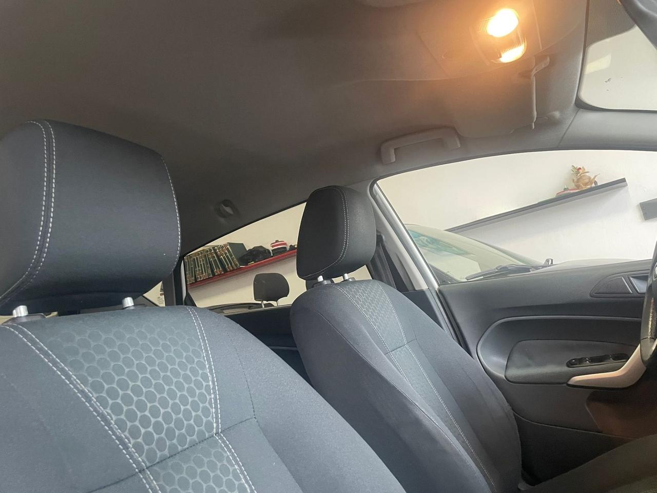 Ford Fiesta 1.2 82 CV 5 Porte Titanium