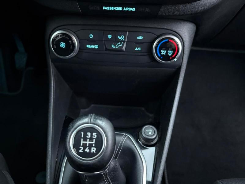 Ford Fiesta 5p 1.1 BENZ Titanium 85cv OK NEOPATENTATI