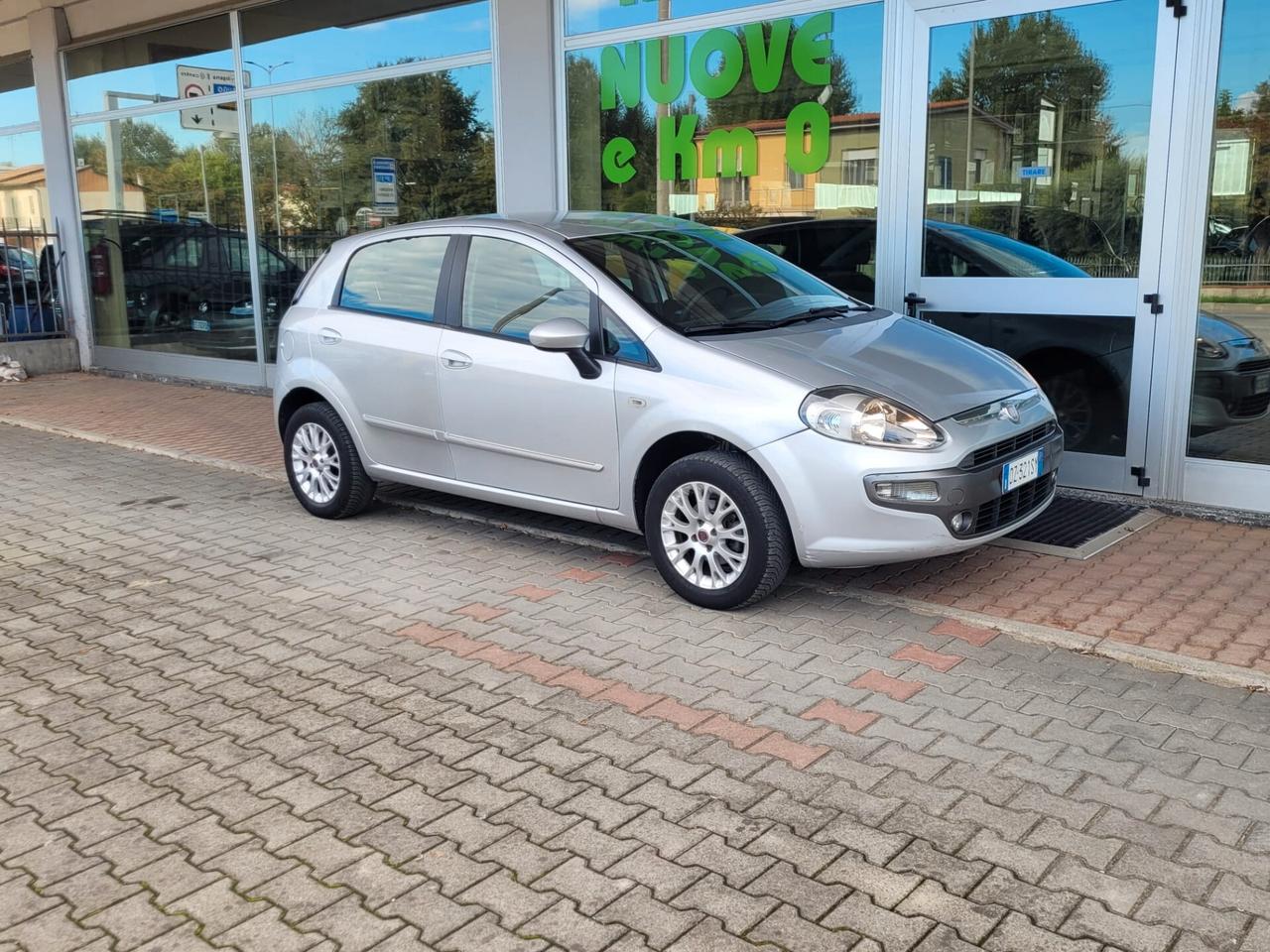 Fiat Punto 1.4 8V 5 porte Easypower Street