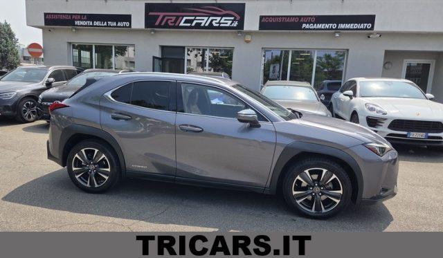 LEXUS UX 250h Hybrid Luxury PERMUTE UNICOPROPR. OK NEOPAT.