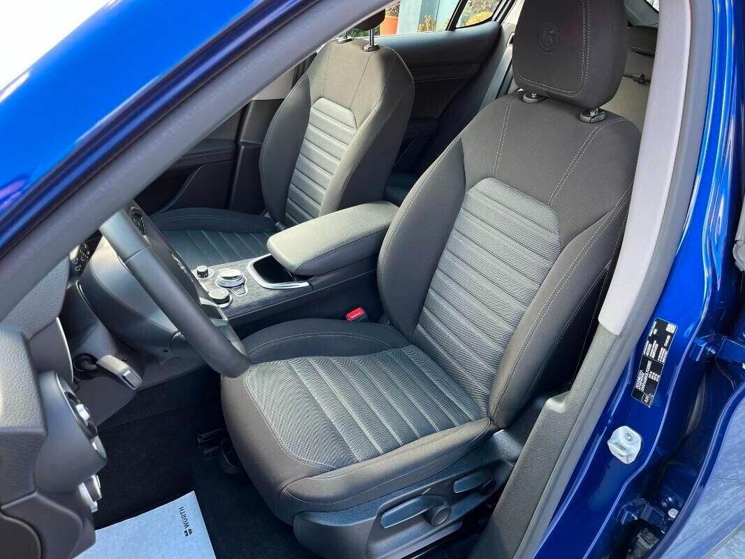 Alfa Romeo Stelvio 2.2 Turbodiesel 160 CV AT8 RWD Super