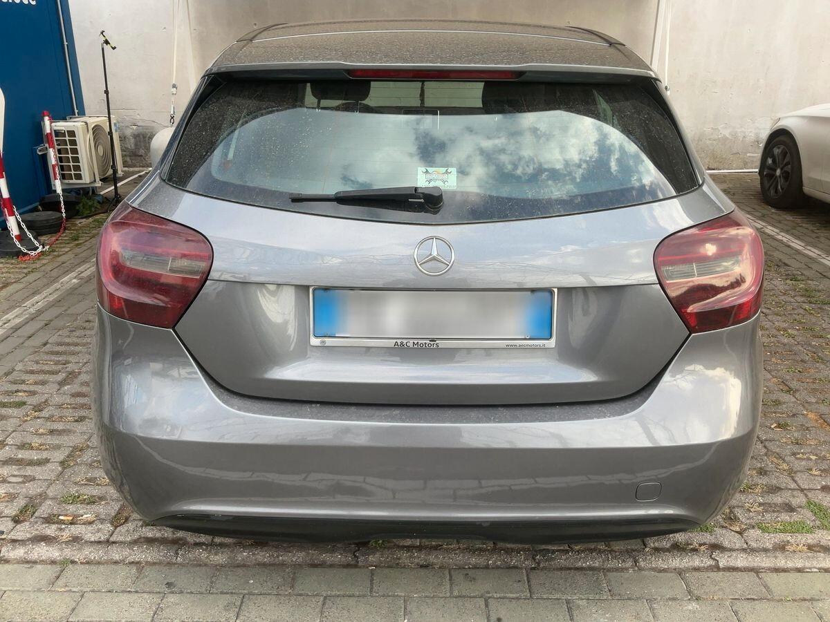 Mercedes-Benz A-Klasse A 180 CDI BlueEfficiency Edition Standard