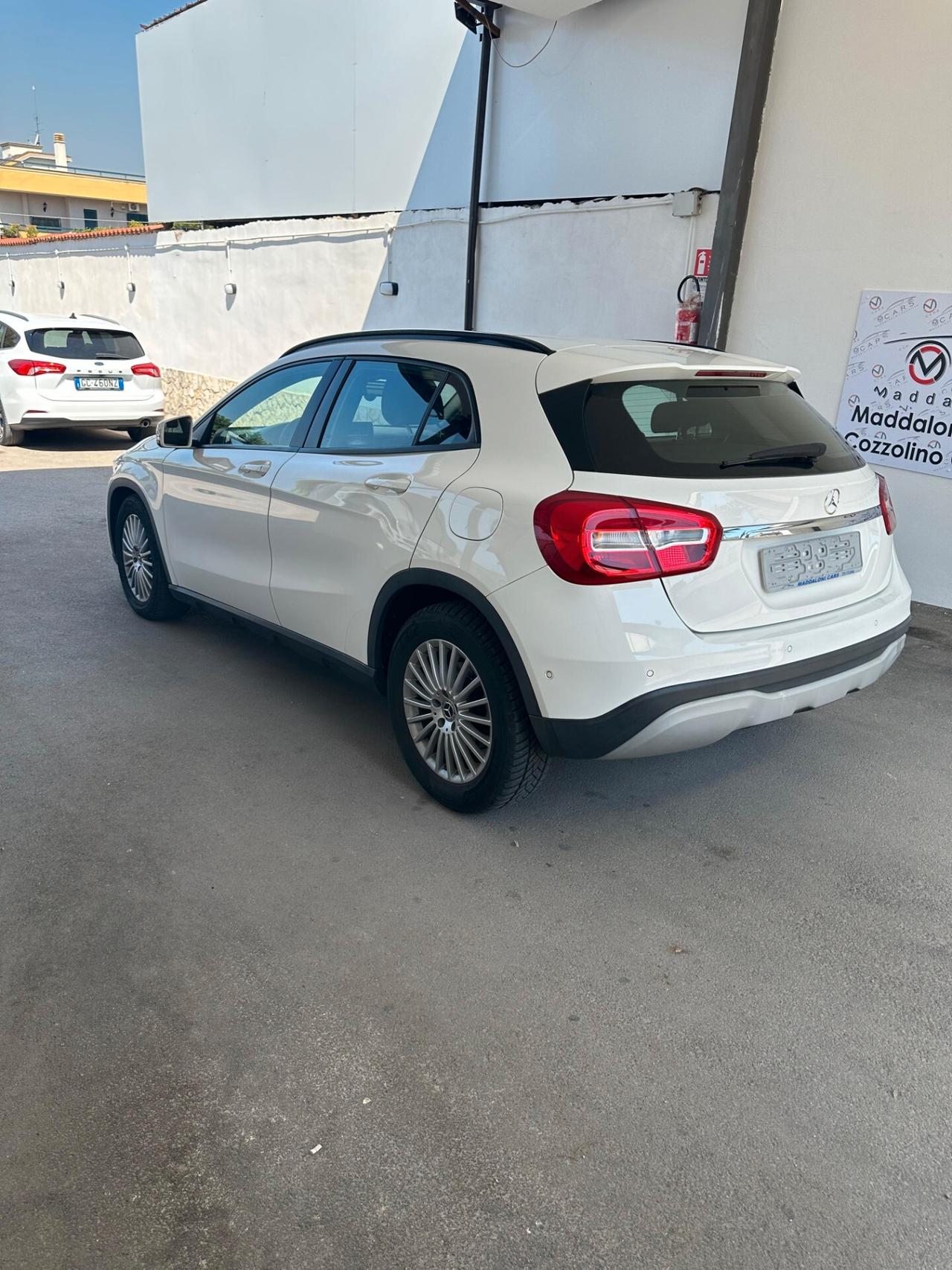 Mercedes-benz GLA 200 GLA 200 d Automatic Business