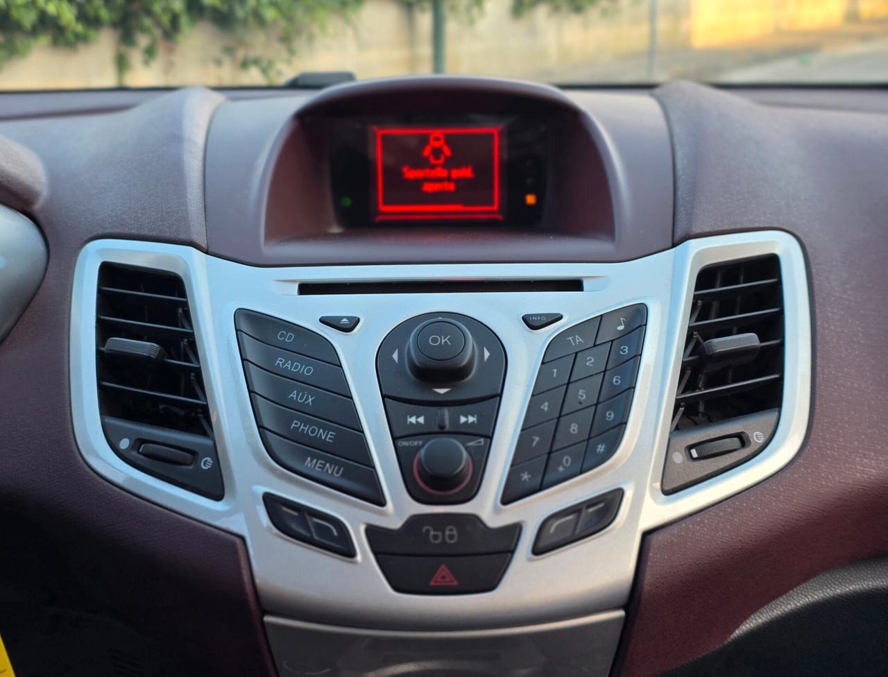 FORD FIESTA TITANIUM 1.4 DIESEL NUOVISSIMA E FULL