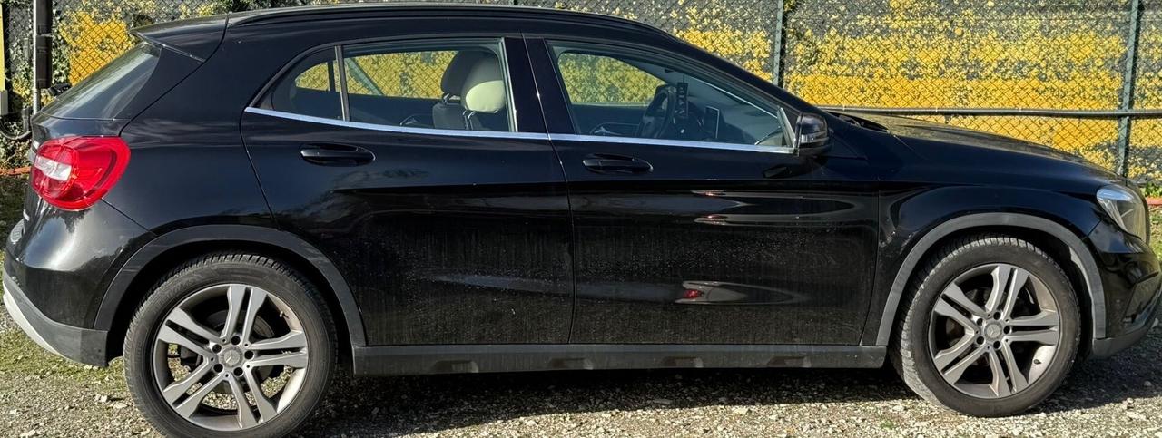 Mercedes-benz GLA 200 GLA 200 CDI Automatic 4Matic Premium