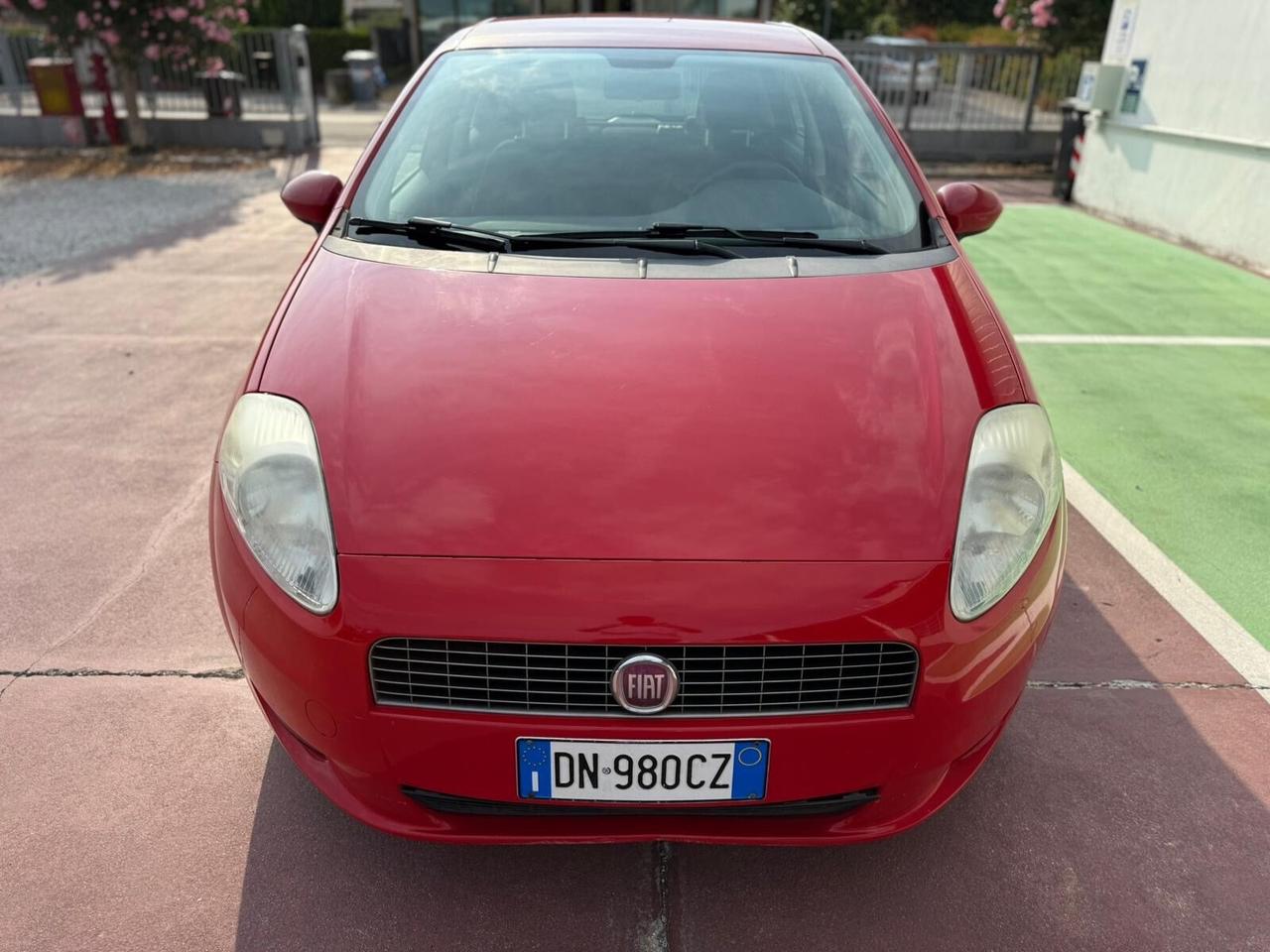 Fiat Grande Punto AUTOMATICA 1.4 5 porte Dynamic GPL 2028