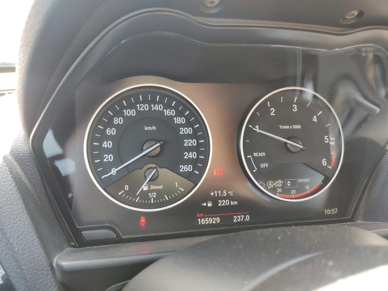 Bmw 118 116d 5p. Urban