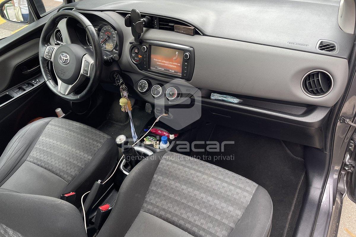 TOYOTA Yaris 1.0 5 porte