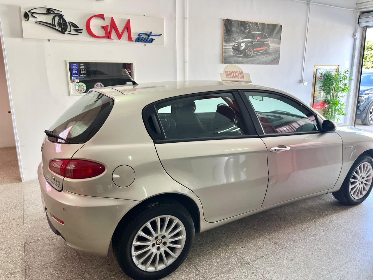 Alfa Romeo 147 1.9 JTD M-JET 16V 5 porte Dist.