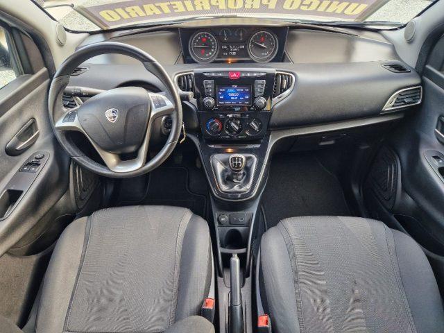LANCIA Ypsilon 1.2 69 CV 5 porte Gold E6