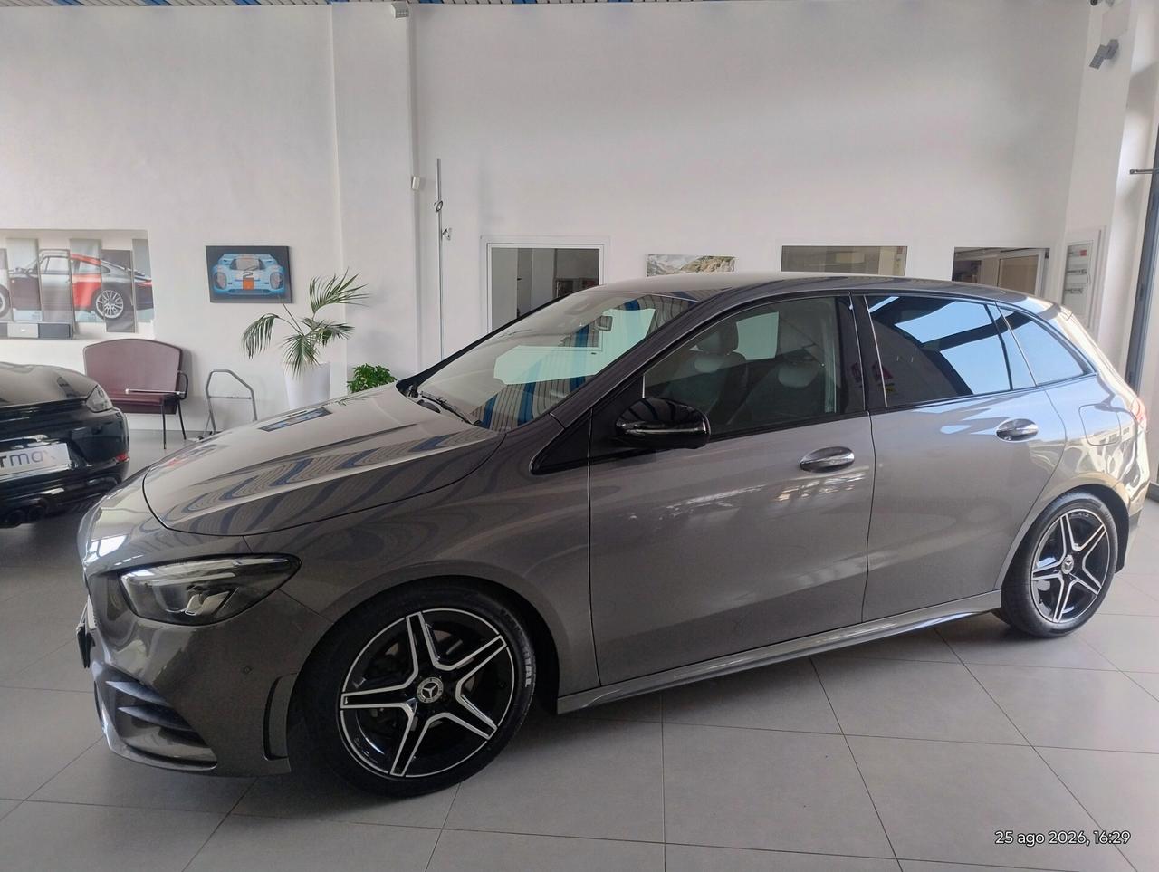 Mercedes-benz B 200 d Automatic Premium