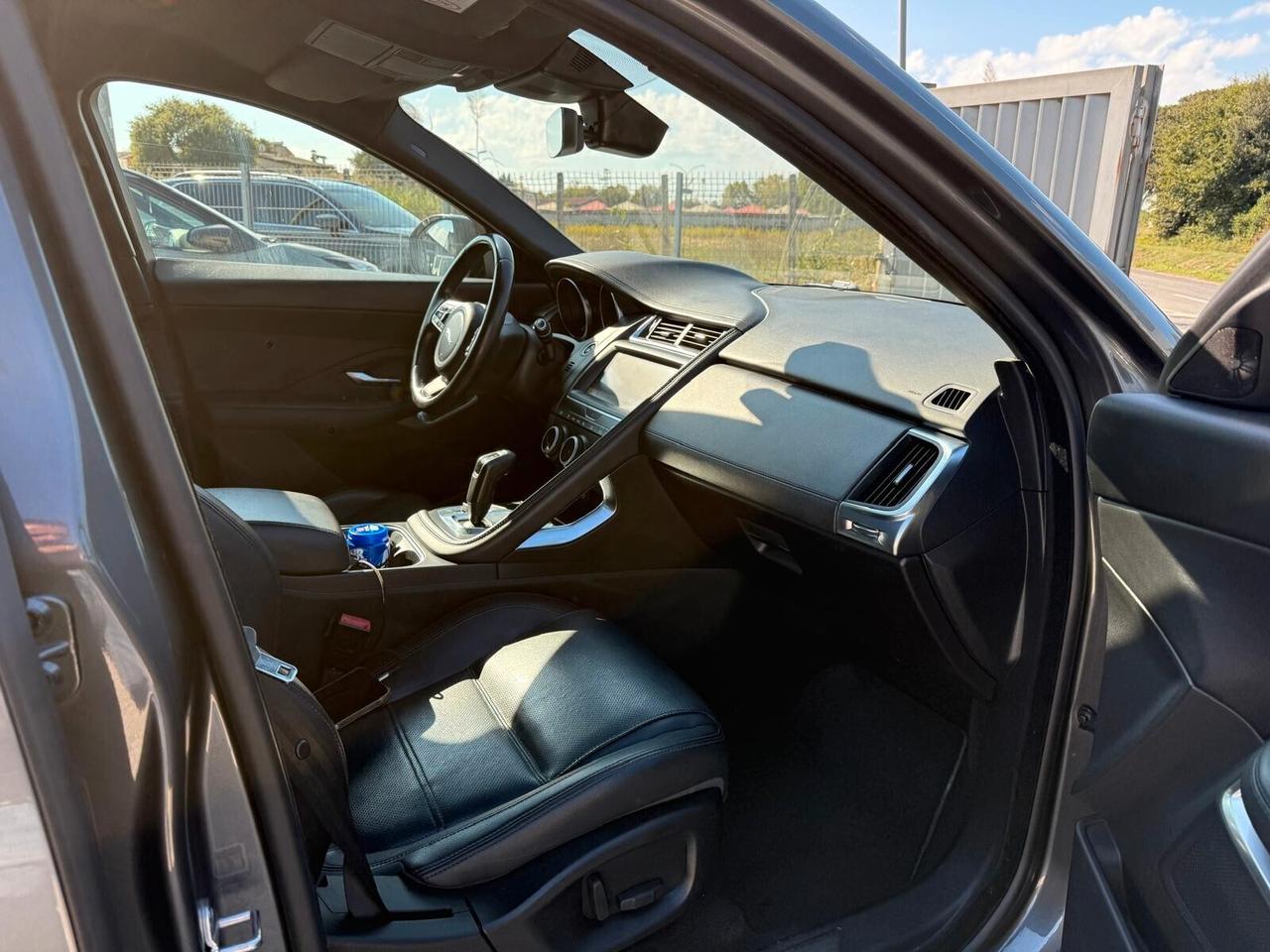 Jaguar E-Pace 2.0D 150 CV AWD R-Dynamic