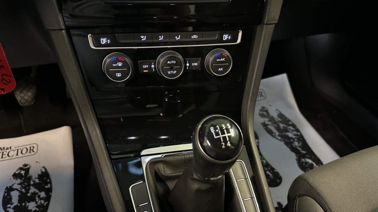 Volkswagen Golf 2.0 TDI 5p. Highline BlueMotion.o.k. neopatentati