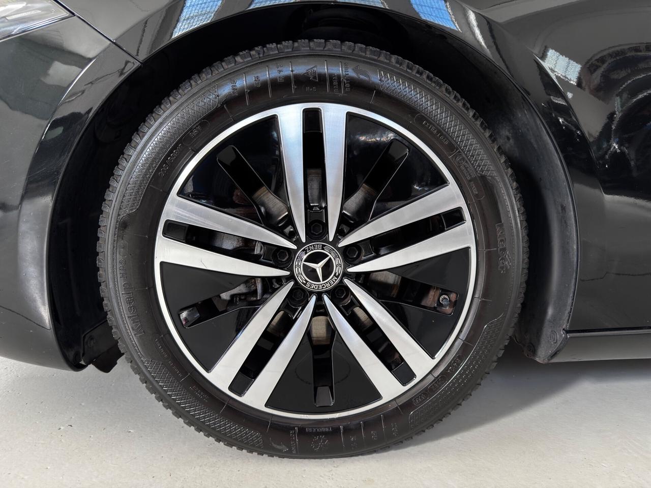 Mercedes-benz A 180 Automatic Sport 136cv