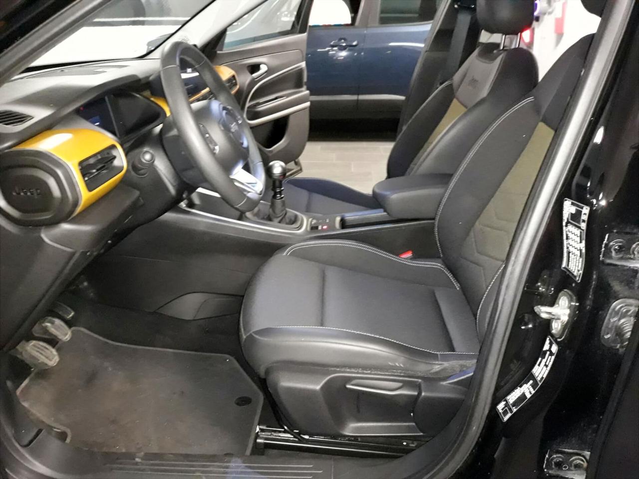 Jeep Avenger 1.2 Turbo 100 CV Summit