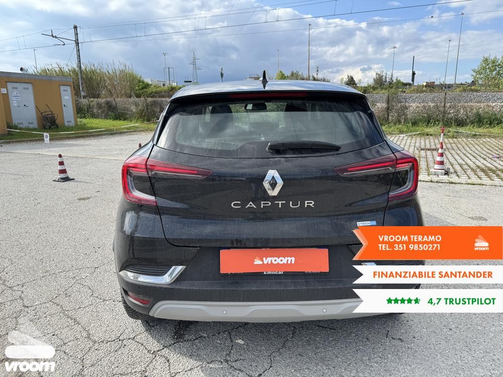 RENAULT Captur Plug-in Hybrid E-Tech 160 CV Intens