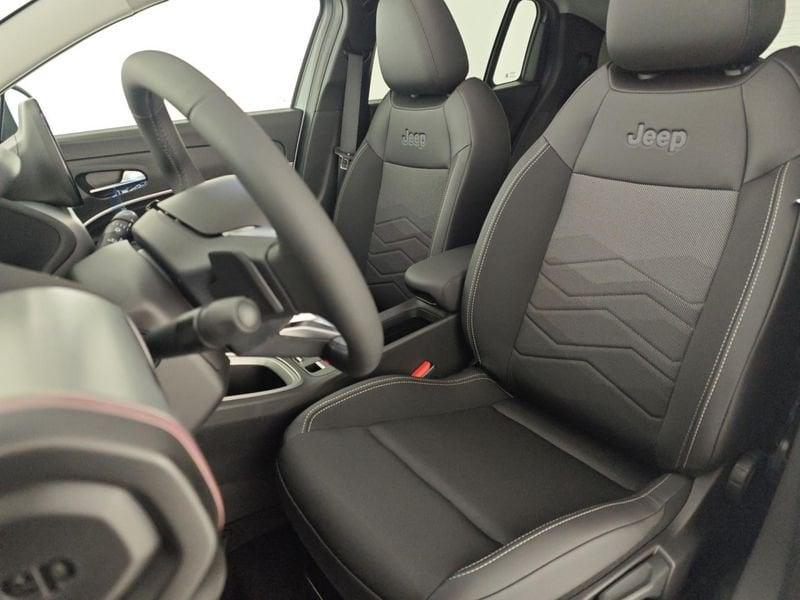 Jeep Avenger 1.2 Turbo 110 CV MHEV Summit + Vernice + Tetto panoramico +Infotainment & Convenience Pack