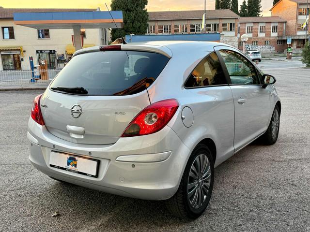 OPEL Corsa 1.2 85CV 3 porte GPL-TECH Edition