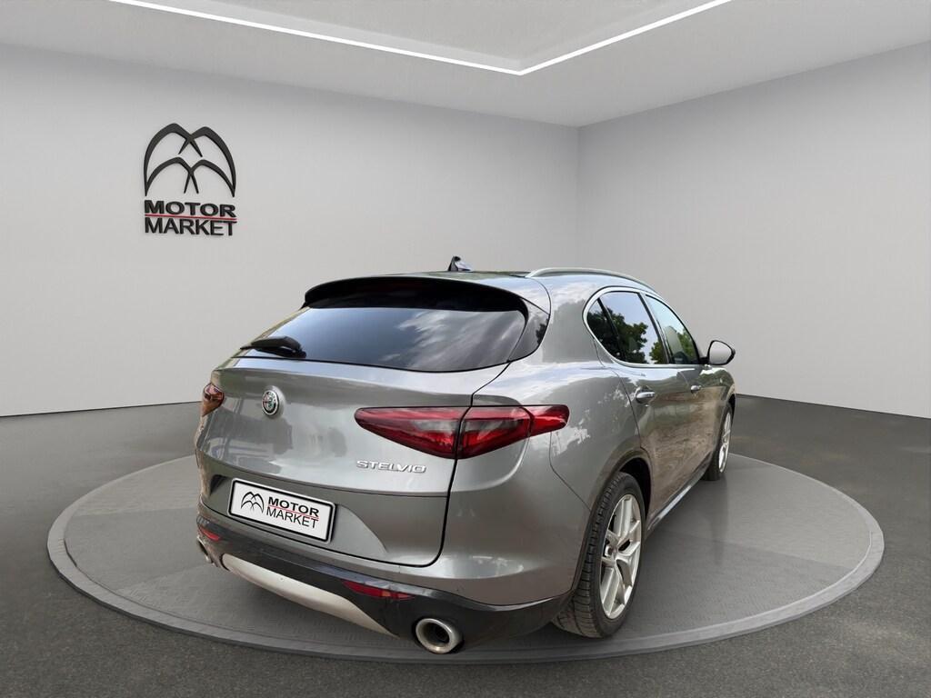 Alfa Romeo Stelvio 2.0 Turbo Ti Q4 AT8