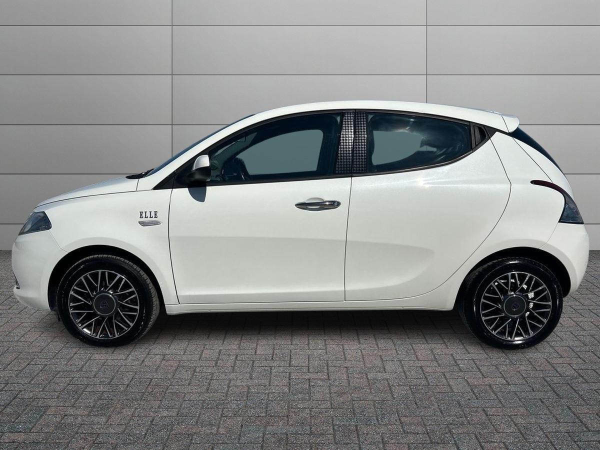 LANCIA Ypsilon III 2011 - Ypsilon 0.9 t.air Platinum s&s 85cv dfn E