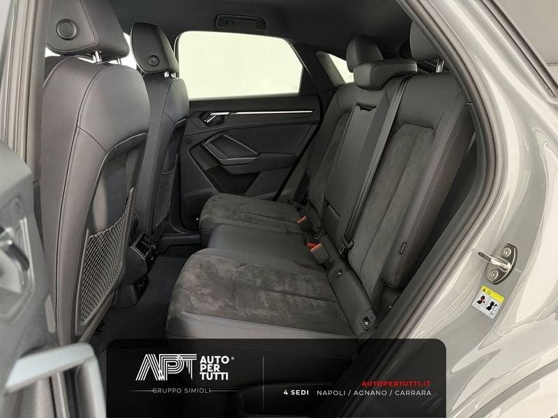 Audi Q3 Q3 Sportback RS 2.5 quattro s-tronic
