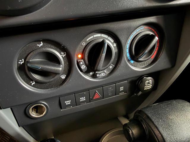 JEEP Wrangler 3.8 RUBICON / AUTO / SOLO 43000KM