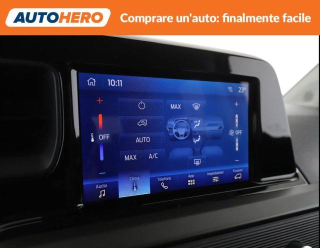 FORD Tourneo Courier 1.0 EcoBoost Titanium