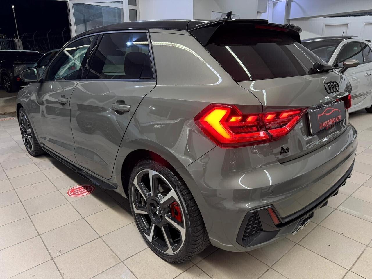 Audi A1 SPB 40 TFSI S tronic line edition