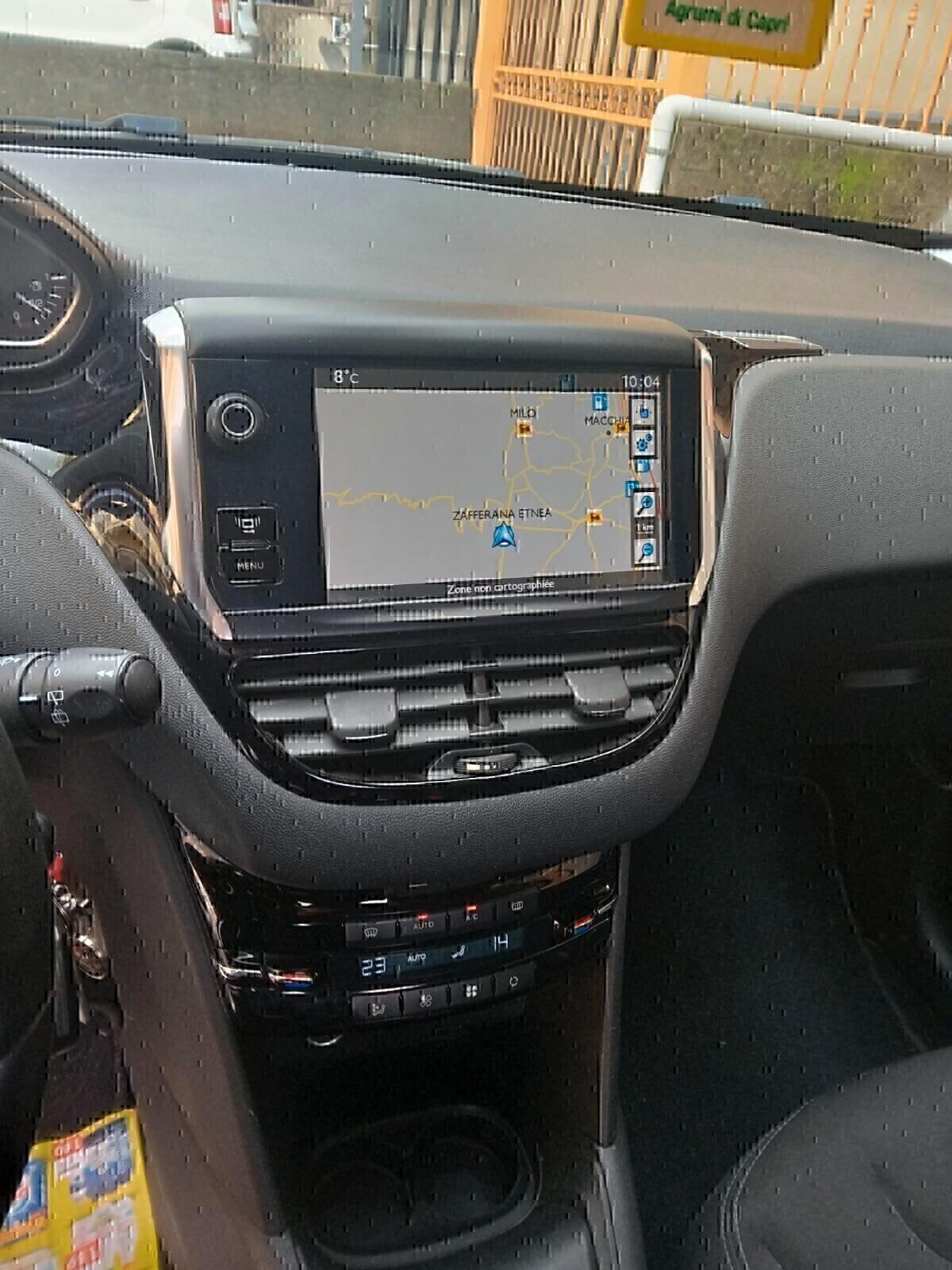 Peugeot 208 1.6 e-HDi 92 CV Stop&Start 5 porte Allure