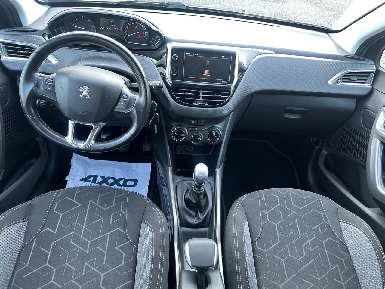 Peugeot 2008 BlueHDi