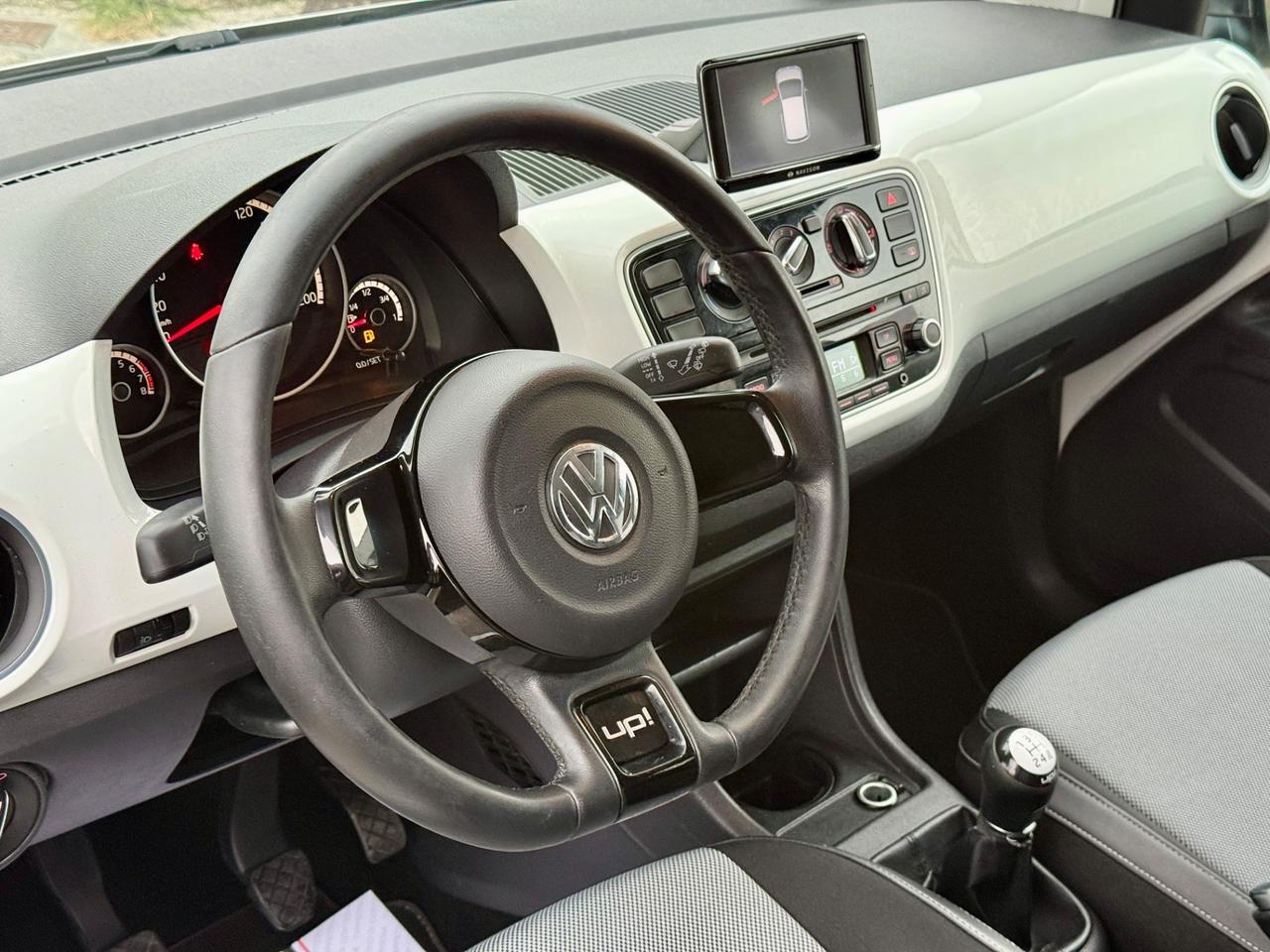 Volkswagen up! 1.0 75 CV 5p WHITE NEOPATENTATI