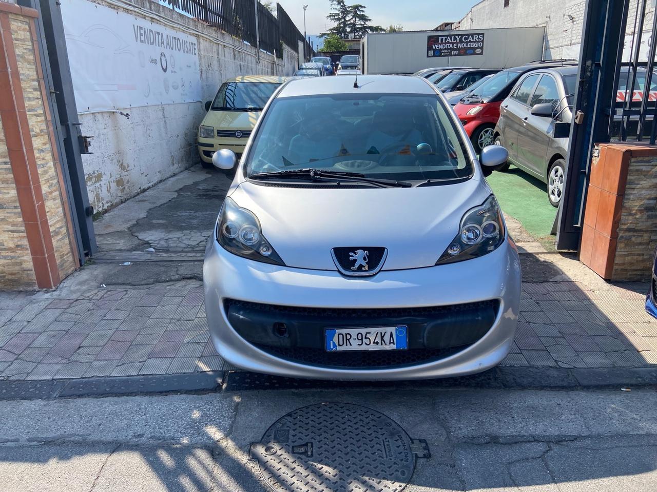 Peugeot 107 1.0 68CV 5p. Desir