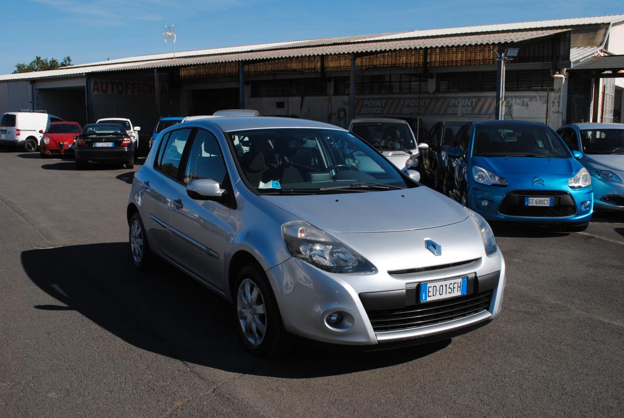 RENAULT CLIO 1.2 75 CV