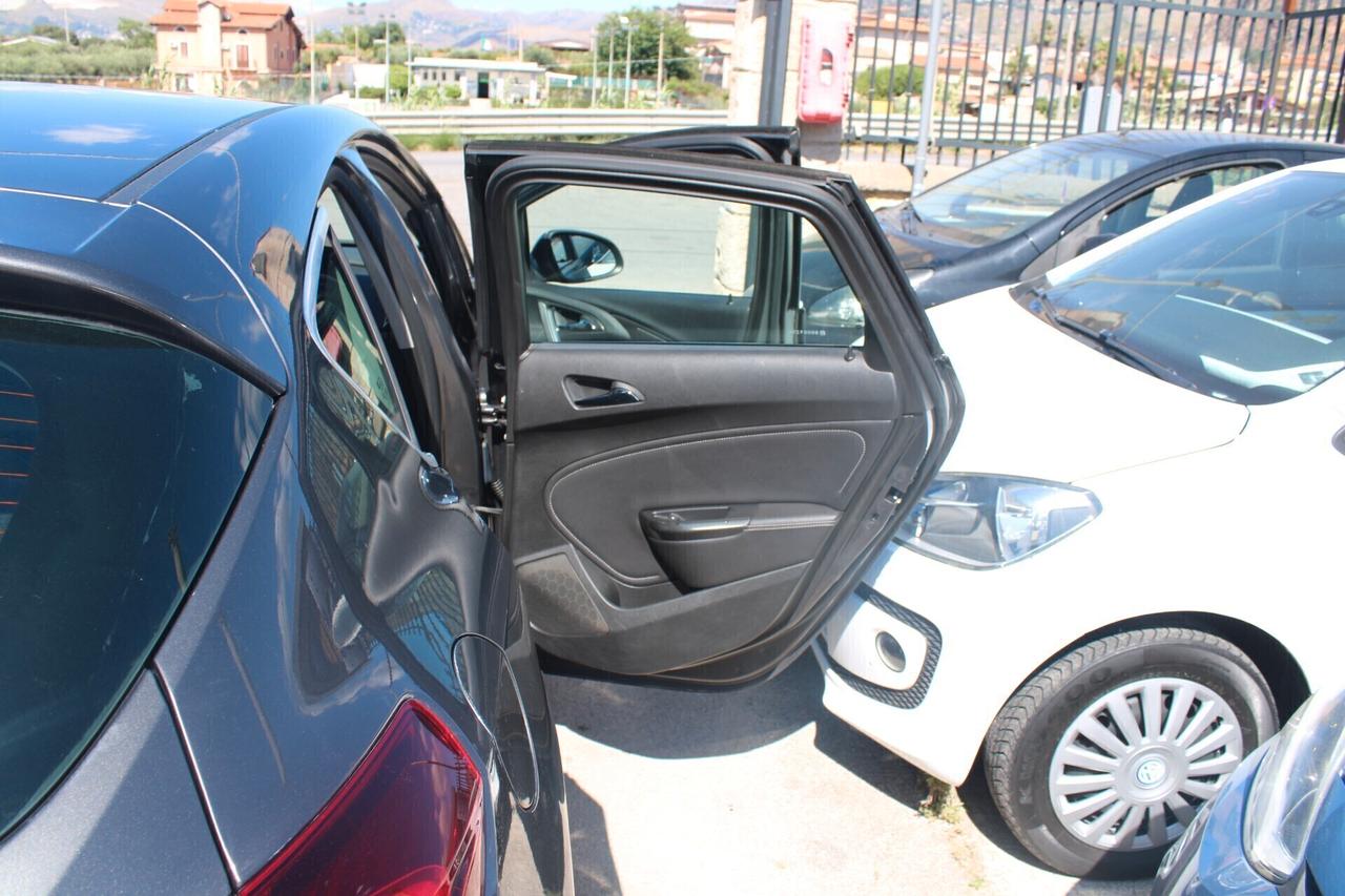 Opel Astra 1.6 CDTi 110CV Start&Stop 5 porte Innovation
