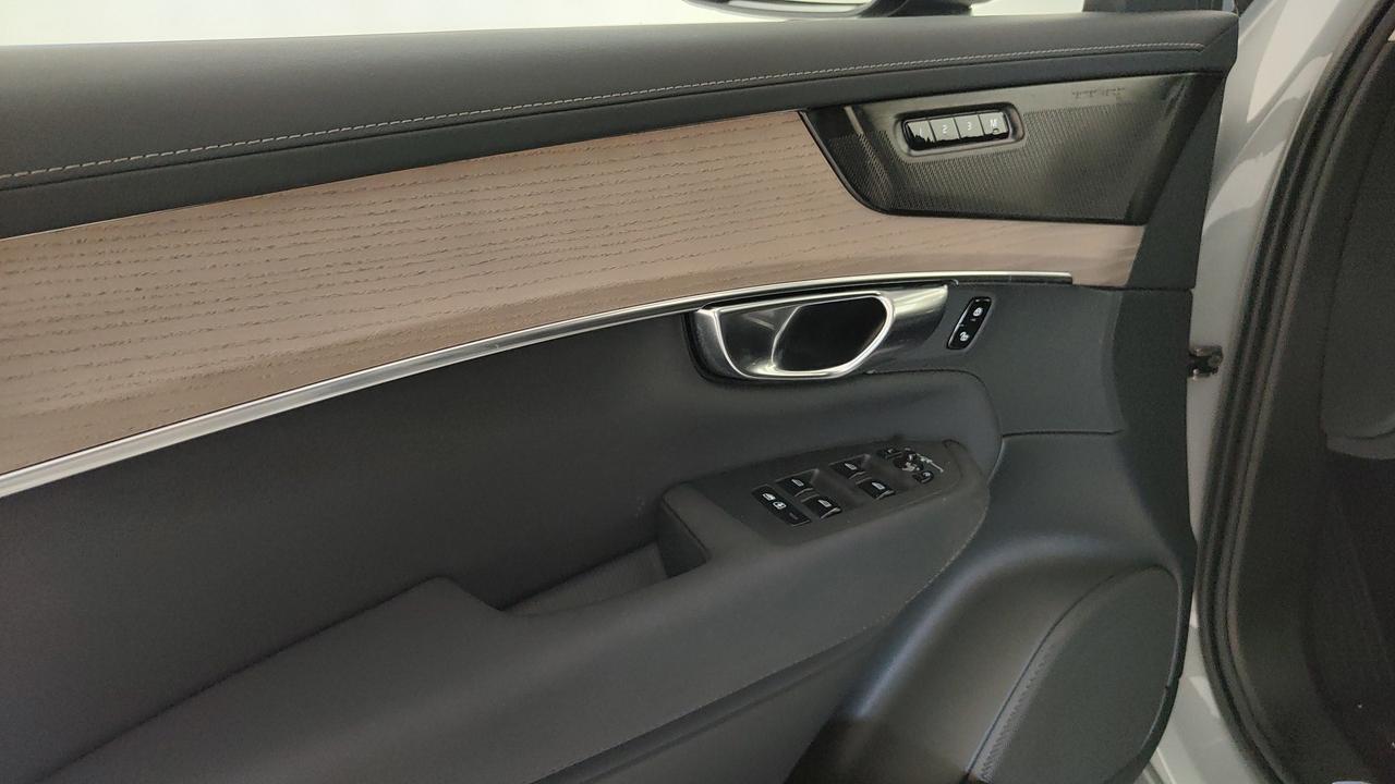 VOLVO XC90 2.0 t8 phev Plus Dark awd 7p.ti auto