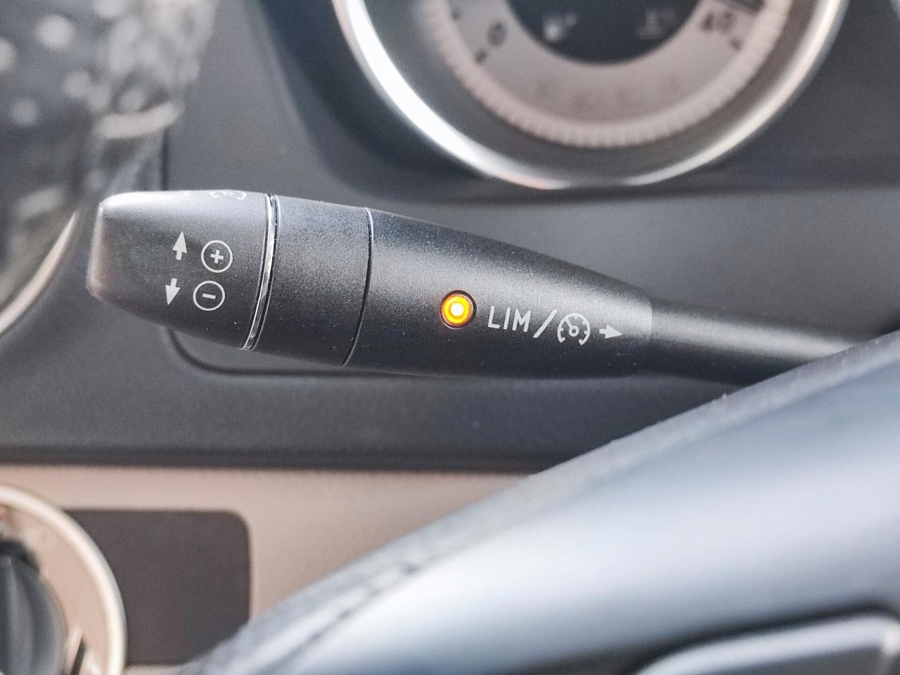 Mercedes-benz C 250 CDI S.W. Avantgarde PARI AL NUOVO