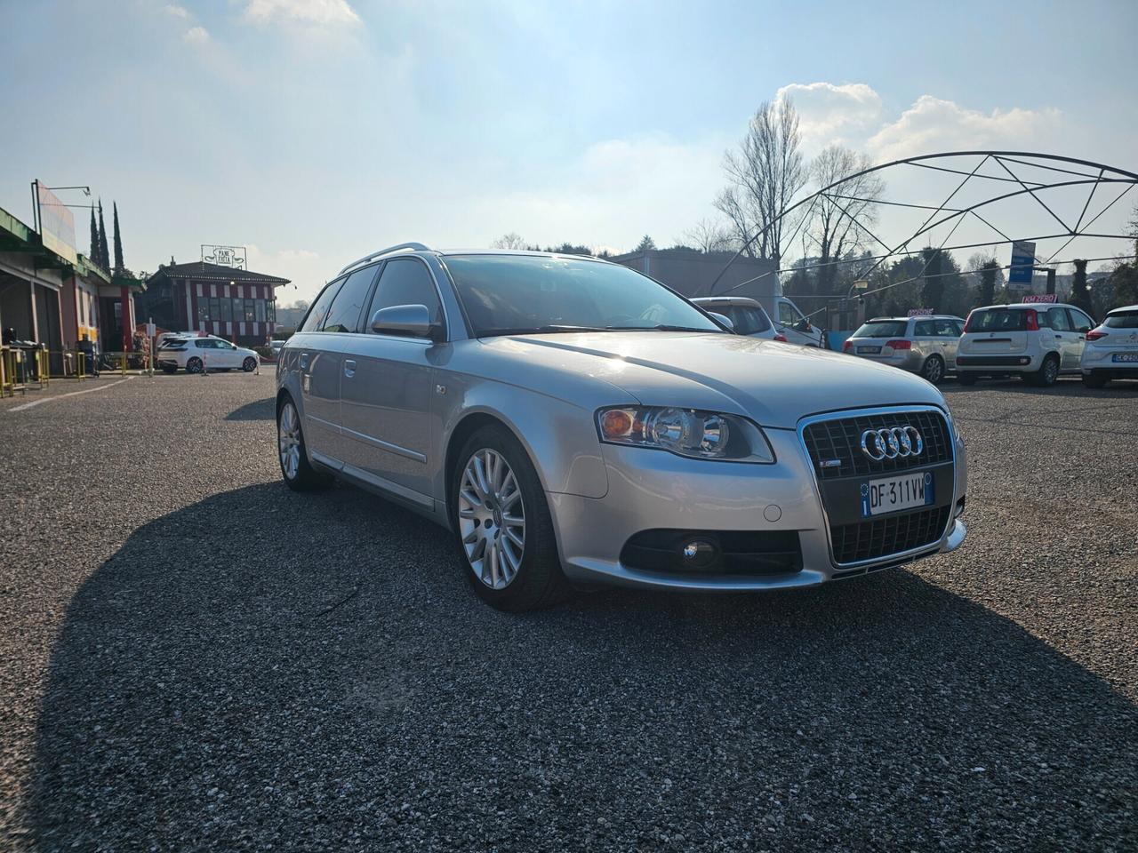 Audi A4 2.0/170CV 16V TDI F.AP. Avant Top S LINE