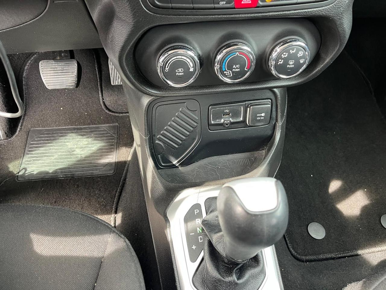 Jeep renegade 1.6 mjt-camb aut-full-2017