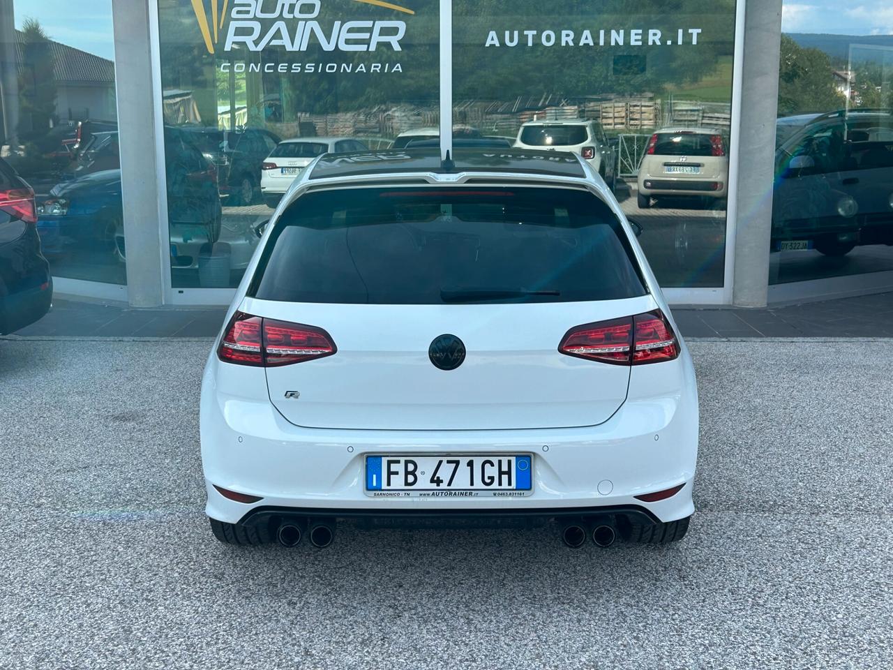 Volkswagen GOLF 7 3p 2.0 tdi Highline 150cv dsg