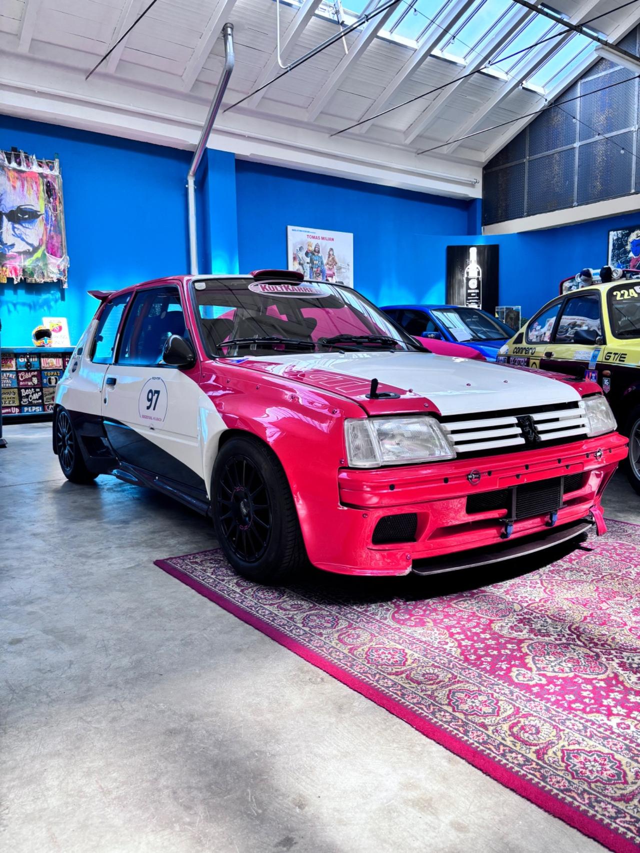 Peugeot 205 GTI 1.6 115cv