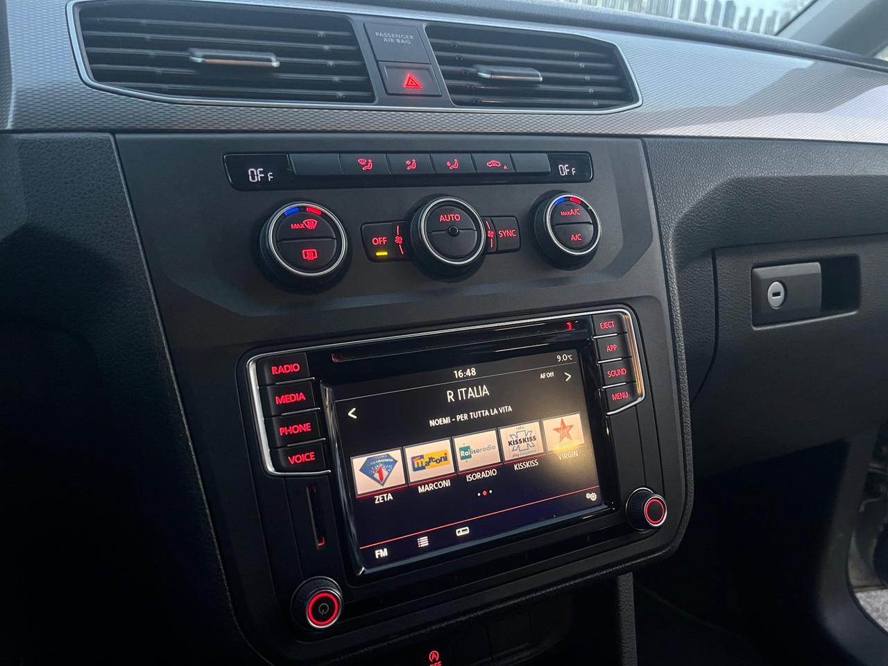 Volkswagen Caddy 2.0 TDI DSG Maxi 7 POSTI BlueM