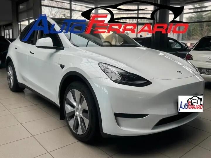 Tesla Model Y LONGE RANGE AWD TETTO PANORAMICO PELLE NERA GUIDA DI 2°LIVELLO CAMERA 360° CRUISE ADATTIVO