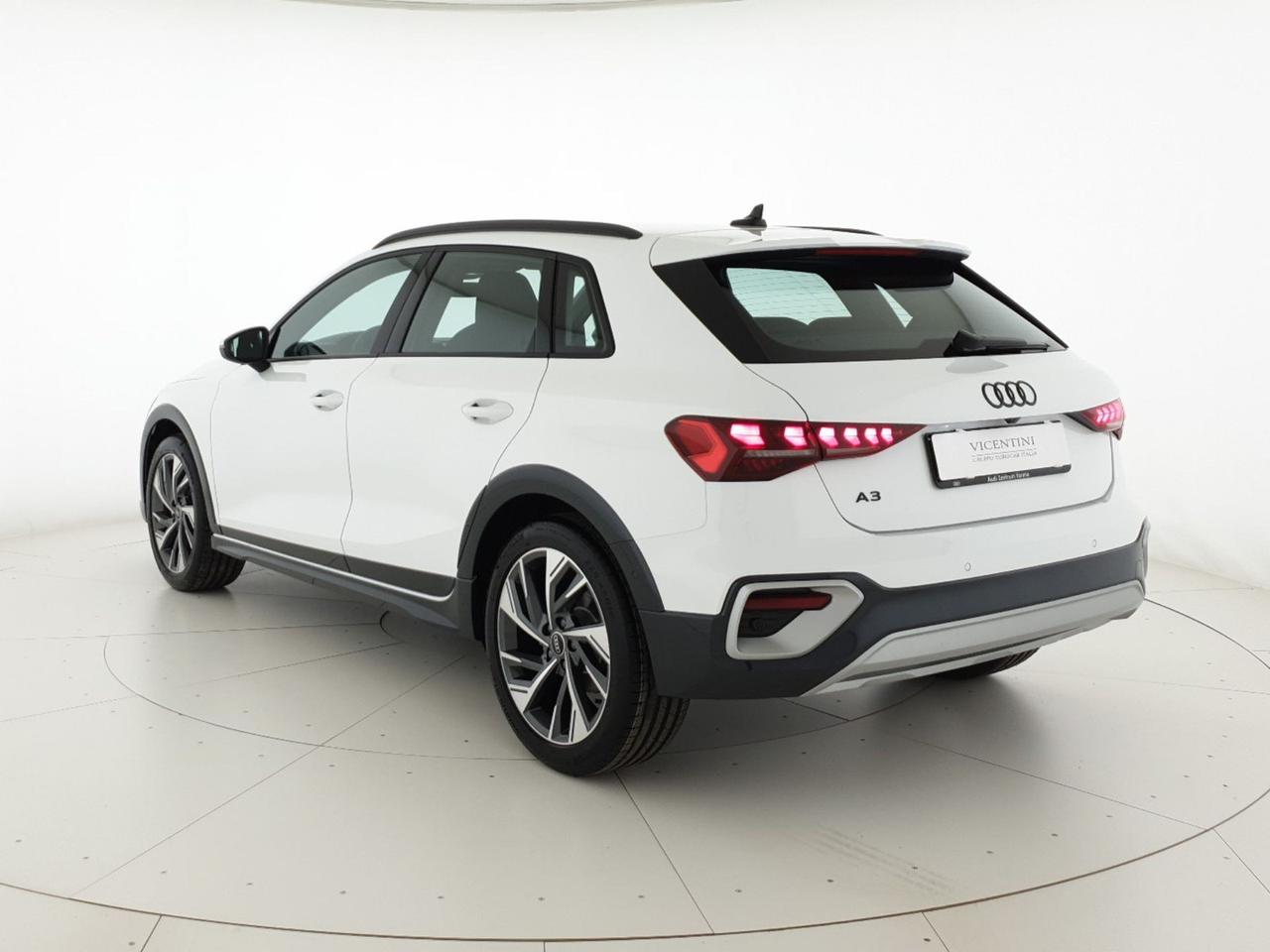 Allstreet 35TFSI 150CV S tronic Business Advanced