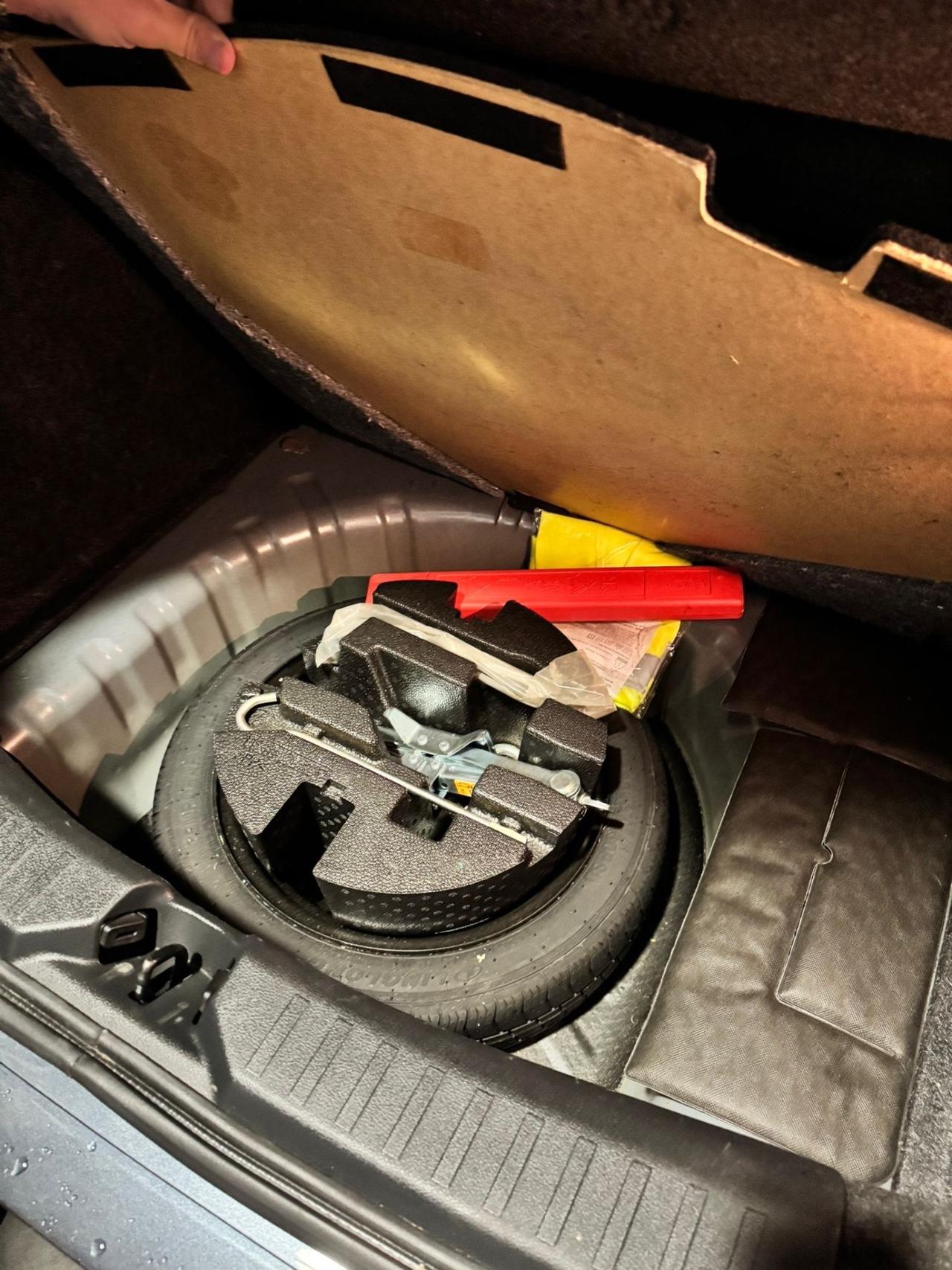 Nissan Micra IG-T 100 5 porte N-Connecta