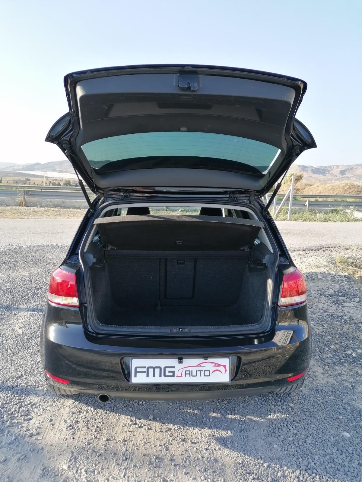 Volkswagen Golf 1.6 TDI DPF 3p. Highline