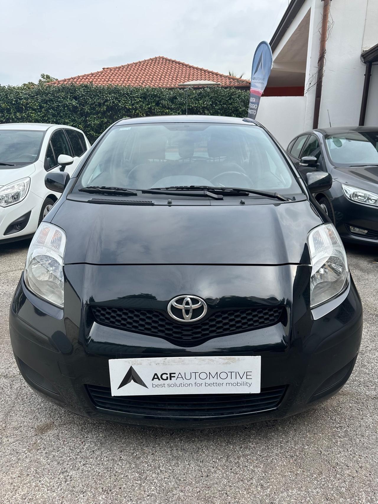 Toyota Yaris 1.3 5 porte Sol