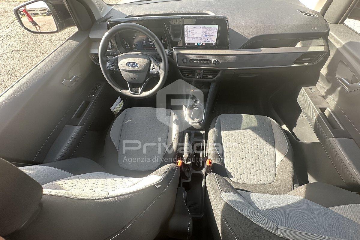 FORD Tourneo Courier 1.0 EcoBoost Titanium