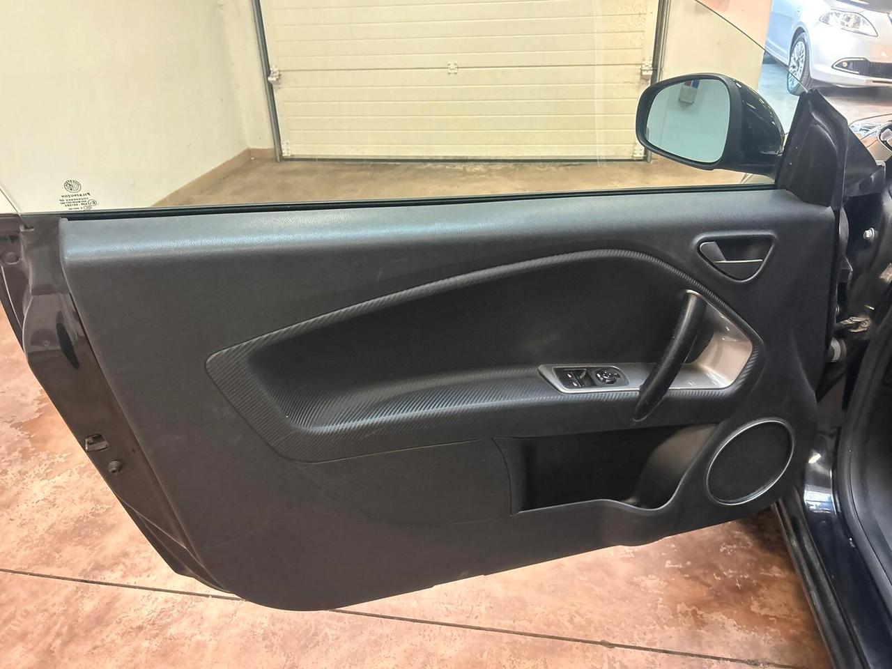 Alfa Romeo MiTo 1.4 78 CV Distinctive Sport Pack