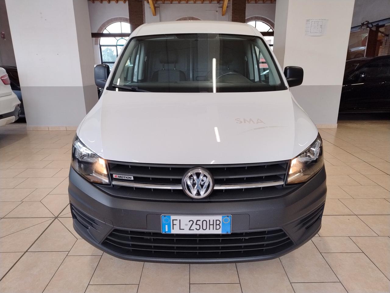 VOLKSWAGEN Caddy MAXI 2.0 TDI 4x4 - OFFICINA MOBILE